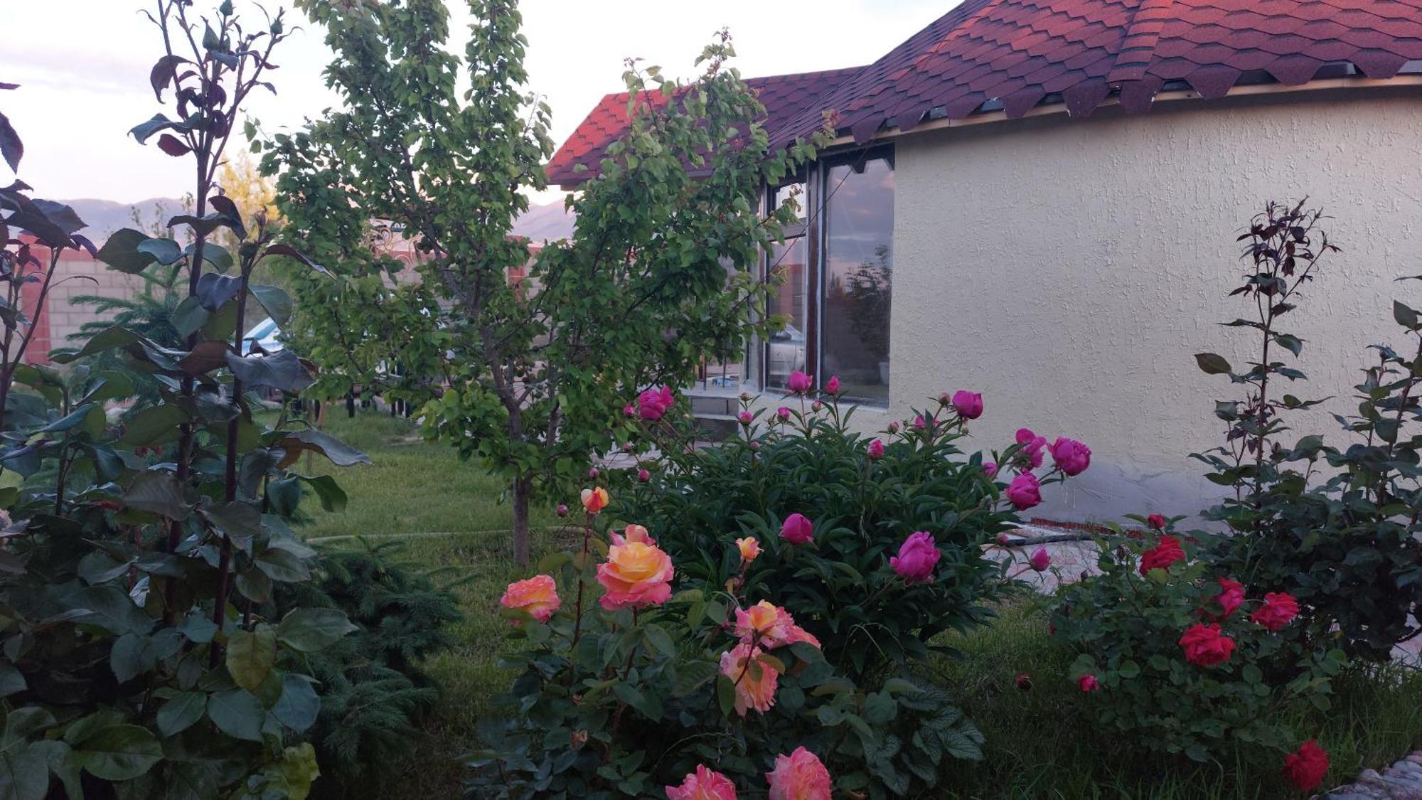 Svetlana Guest House Bokonbayevo Экстерьер фото