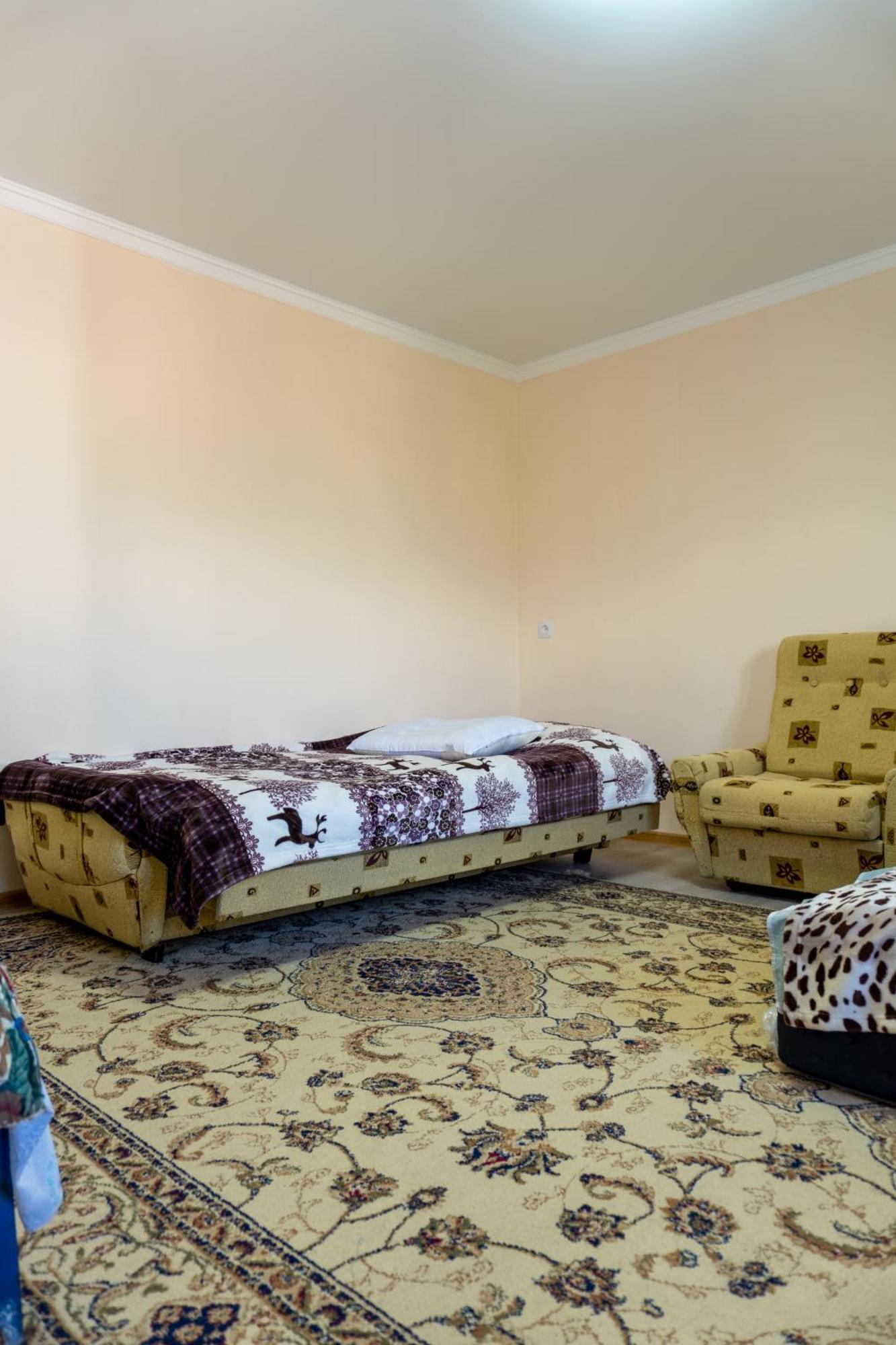 Svetlana Guest House Bokonbayevo Экстерьер фото