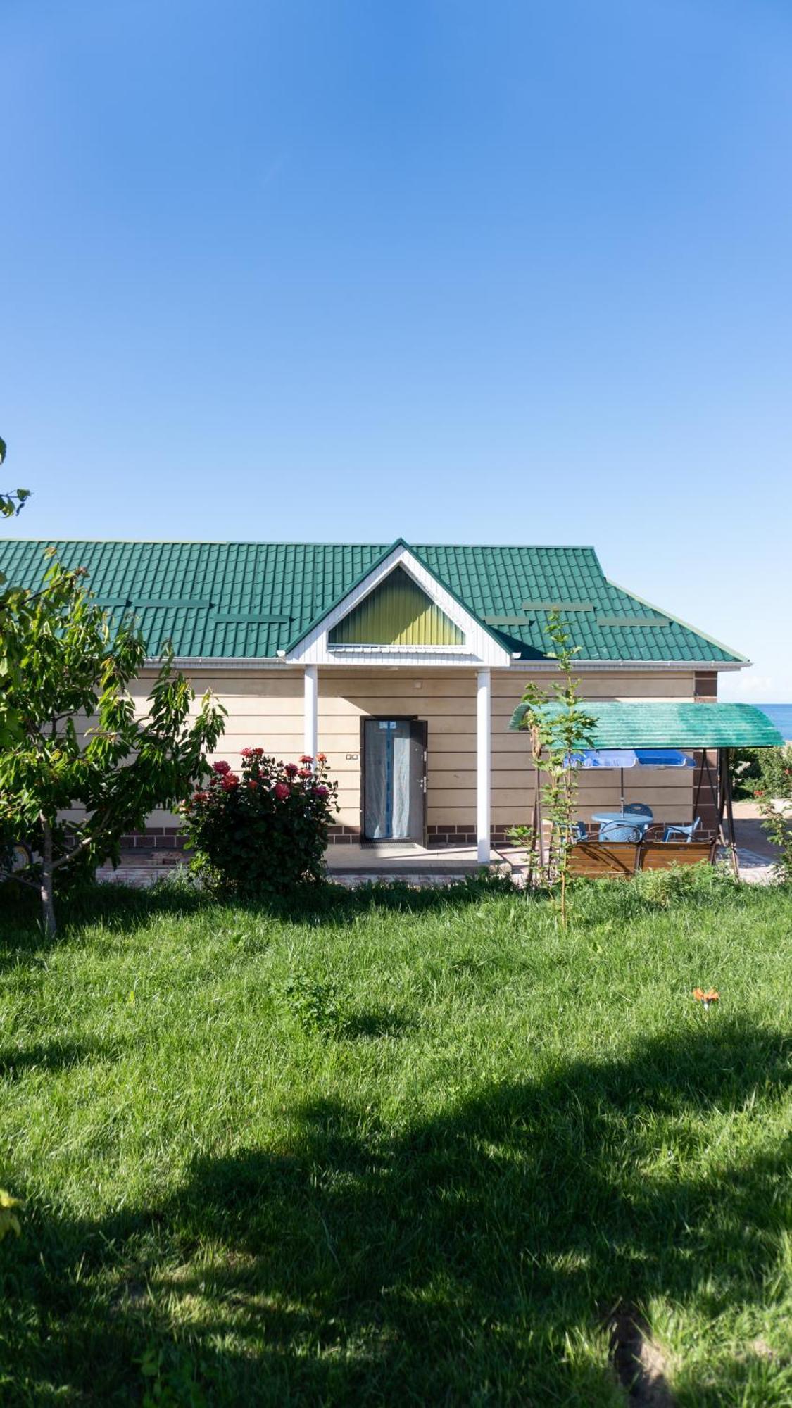 Svetlana Guest House Bokonbayevo Экстерьер фото